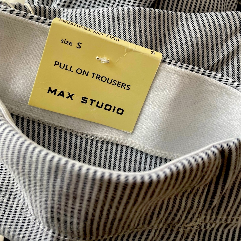 Size Small Max Studio Pull-on Trousers in Gray/White